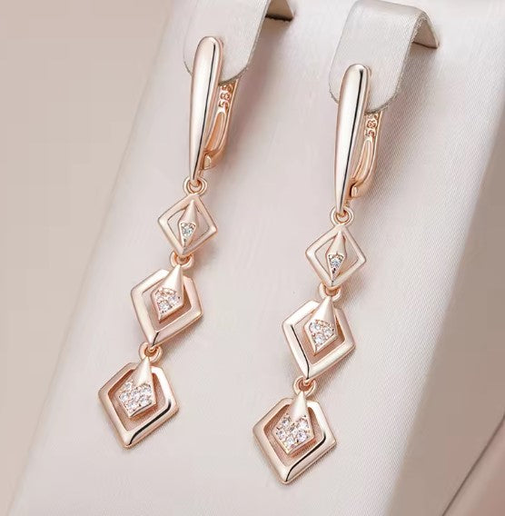 Nerea® | Glossy Natural Zircon Drop Earring