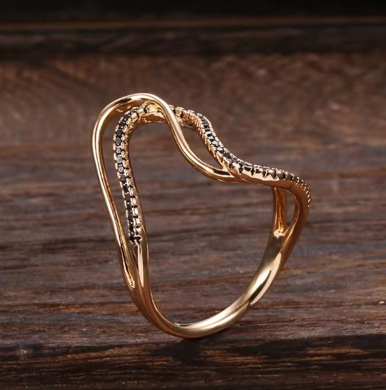 Jenni® | Elegant Winding Fine Black Zircon Ring