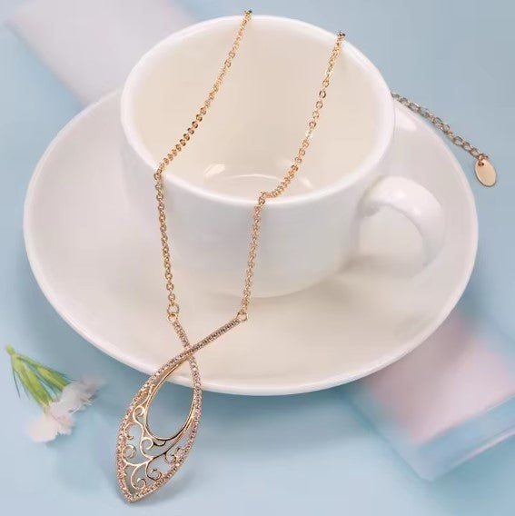Zahira® | Vintage Rose Gold Natural Zircon Necklace