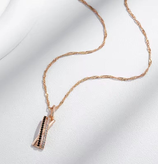 Melanie® | Vintage White Natural Zircon Pendant