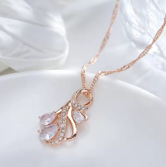 Tatiana® | Rose Gold Hollow Flowers Natural Zircon Necklace