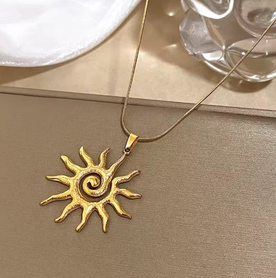 Tatiana® | Vintage Chic Sun Shaped Necklace