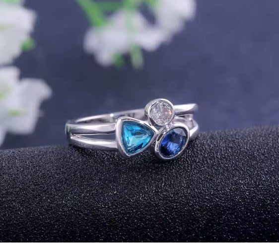 Flavia® | Vintage Oval Triangle Stone Ring