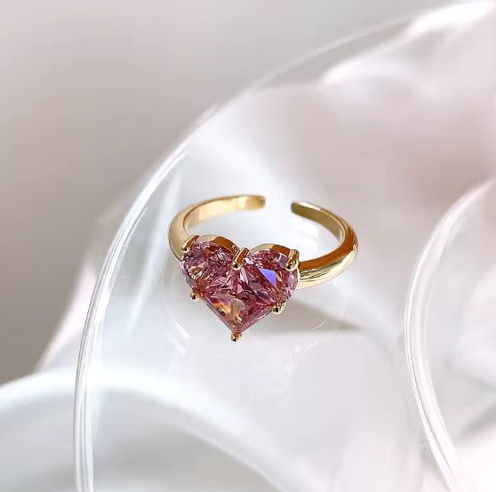 Natividad® | Luxury Pink Heart Zircon Gold Ring