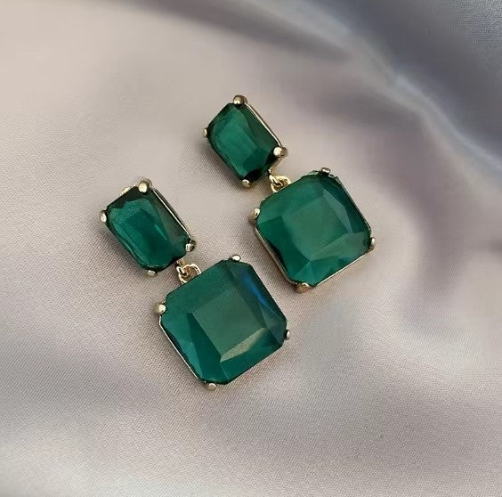 Ondine® | Classic Green Glass Square Earrings