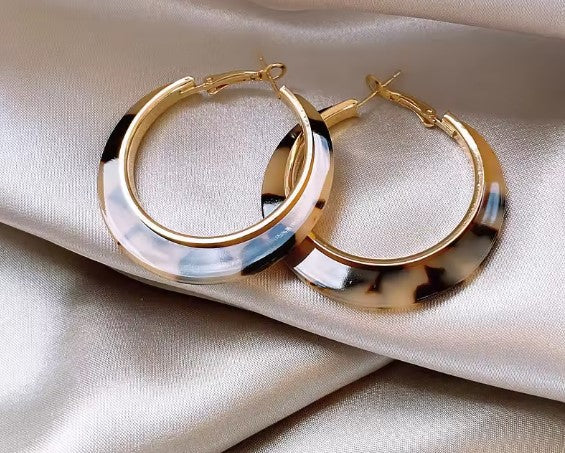 Hilda® | Leopard Print Hoop Earrings