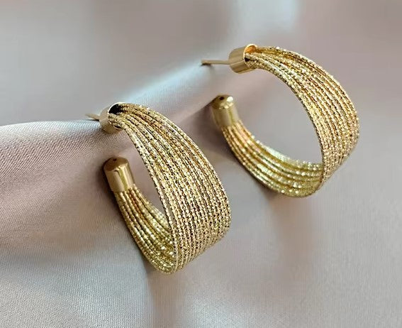 Abigail® | Ellana C-shaped Design Earrings