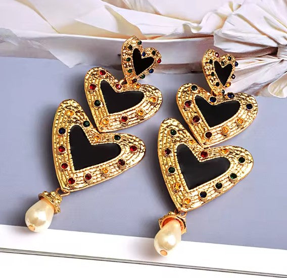 Barbara® | Heart Beaded Black Drop Pearl Earrings