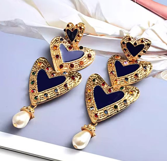 Beatriz® | Heart Beaded Blue Drop Pearl Earrings