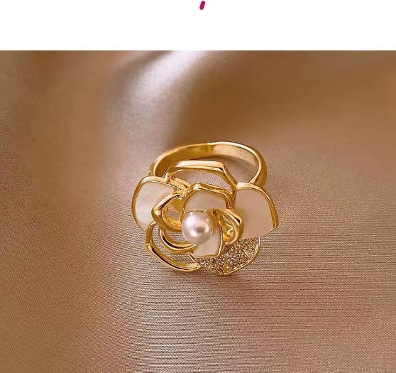 Rita® | Zircon Hollow Camellia Flower Gold Ring