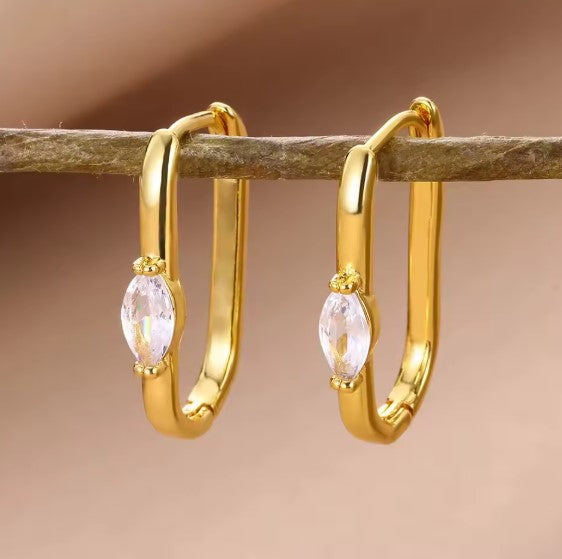 Pamela® | White Zircon Square Gold Earrings