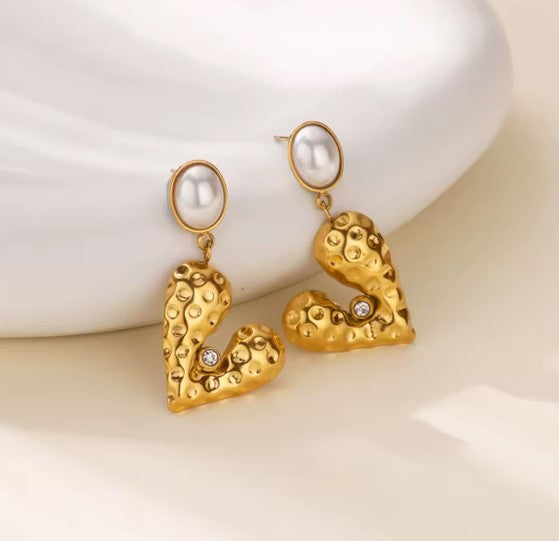Xenia® | Classic Pearl Heart Earrings