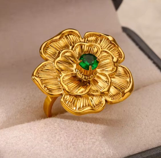 Marina® | Luxury Flower Green Stone Ring