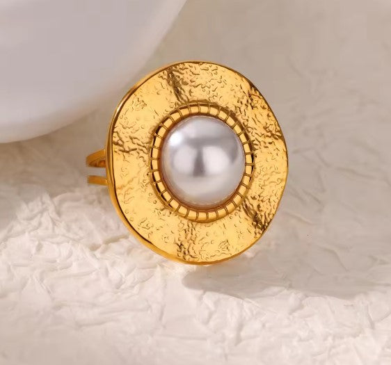 Mabel® | Vintage Pearl Gold Ring