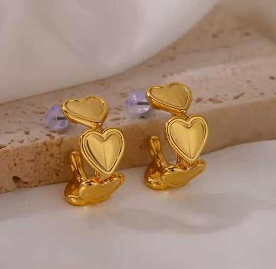 Salma® | Classic Heart Stud Gold Earrings