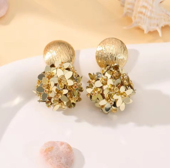 Graciela® | Elegant Flower Gold Beads Drop Earrings