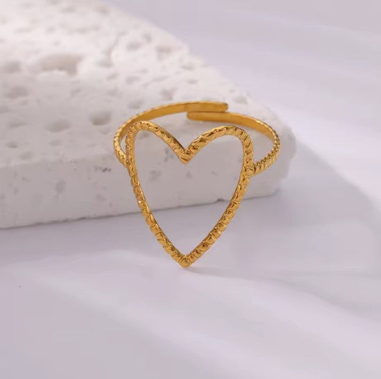 Skye® | Classic Hollow Heart Gold Ring