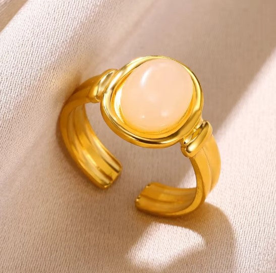 Jessica® | Peach Royal Stone Opal Gold Ring