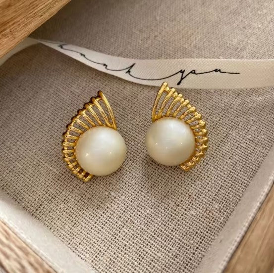 Natacha® | White Round Pearl Stud Earrings