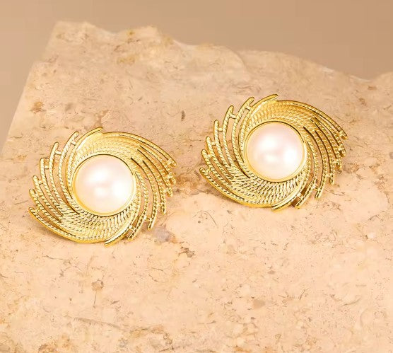 Alejandra® | Vintage Golden Eye Shape Drop Earrings