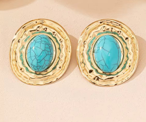 Marlowe® | Vintage Light Blue Stud Earrings