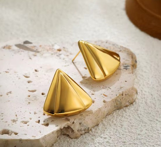 Danna® | Vintage Triangle Stud Gold Earrings