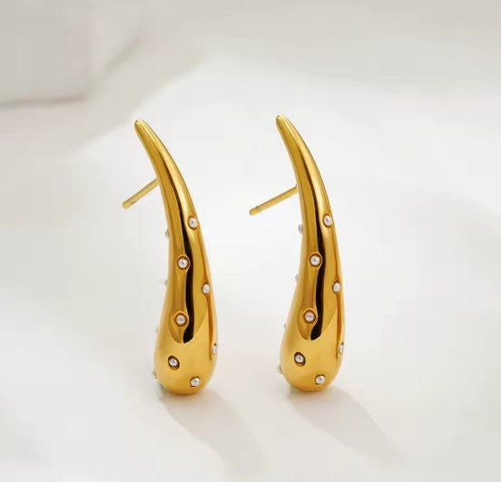 Mariola® | Vintage Droplet Waterdrop Stud Earrings