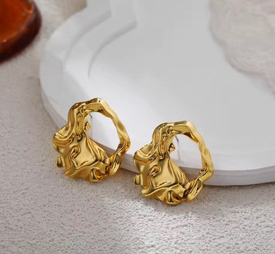 Sorcha® | Classic Hollow Round Gold Earrings