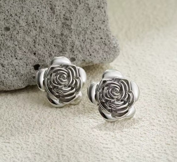 Tamara® | Vintage Rose Flower Stud Silver Earrings