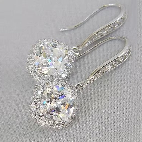 Wanda® | Exquisite Fashion White Zircon Dangle Earrings