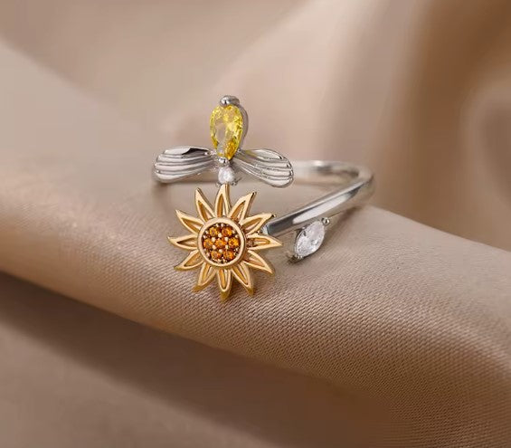 Angela® | Vintage Sunflower Bee Adjustable Silver Ring