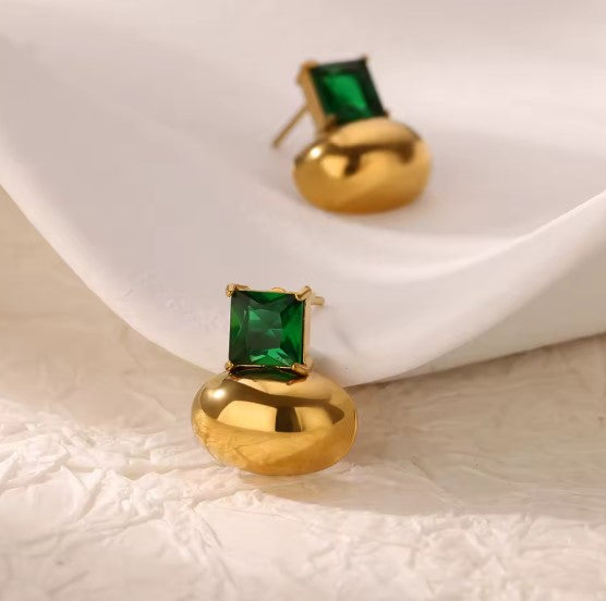 Virginia® | Vintage Green Zircon Bead Gold Earrings
