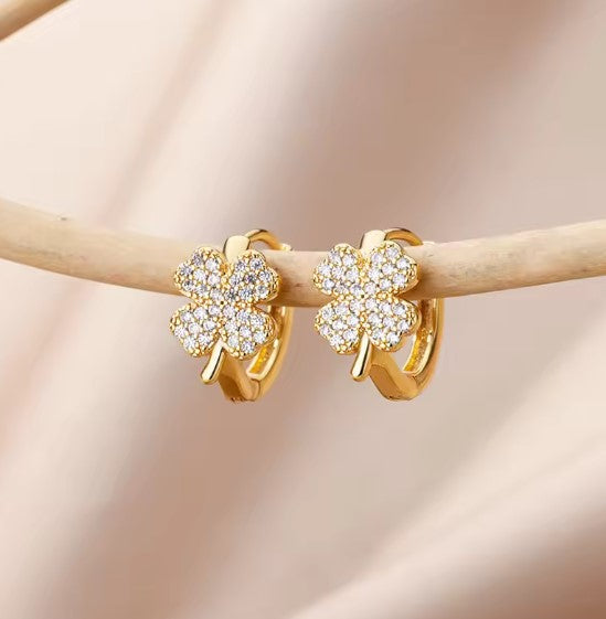 Teresa® | Vintage Zircon Four Leaf Clover Earrings