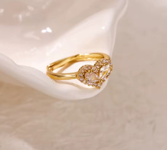 Flavia® | Exquisite Zircon Heart Adjustable Gold Ring