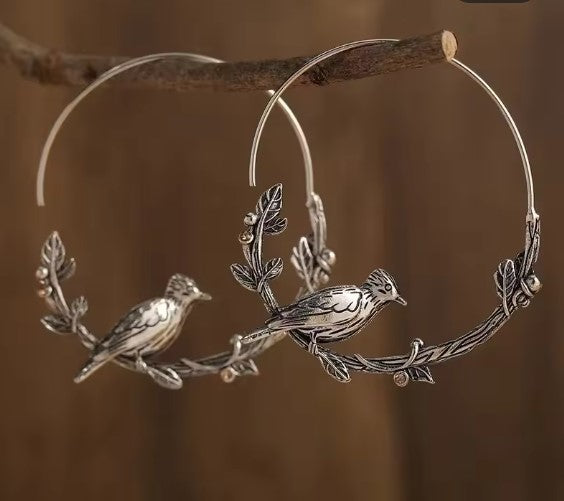 Belen® | Vintage Bird Leaf Round Drop Earrings