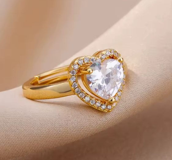 Salma® | Luxury Zircon Heart Gold Ring
