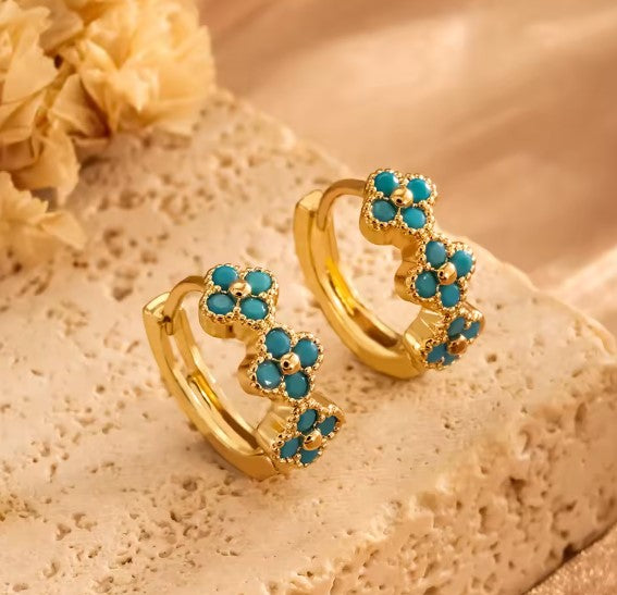 Dasha® | Classic Blue Flower Gold Earrings