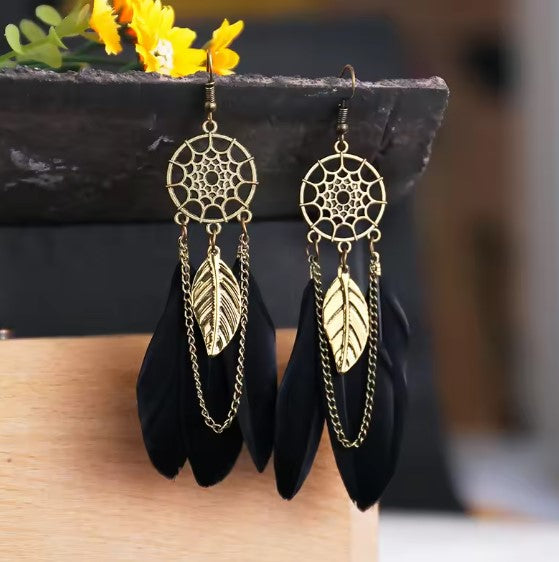Melisande® | Bohemian Leaf Chain Black Dangle Earrings