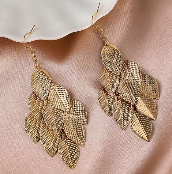 Larkin® | Vintage Leaf Drop Dangle Earrings