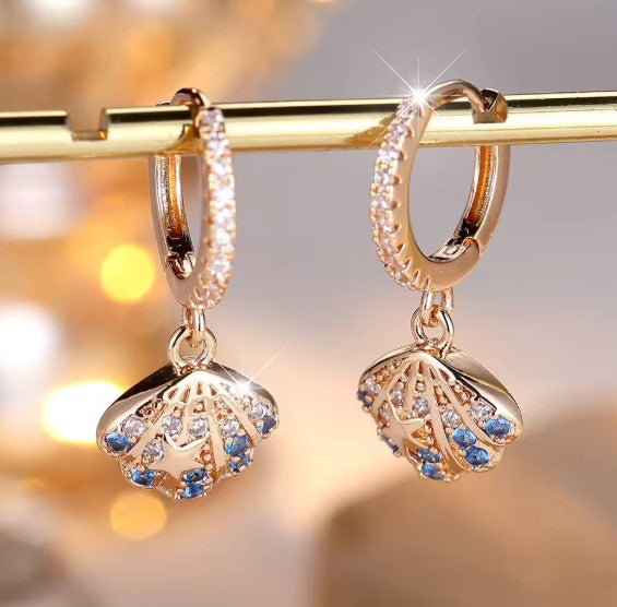 Dara® | Classic Blue Crystal Scallop White Zircon Earrings