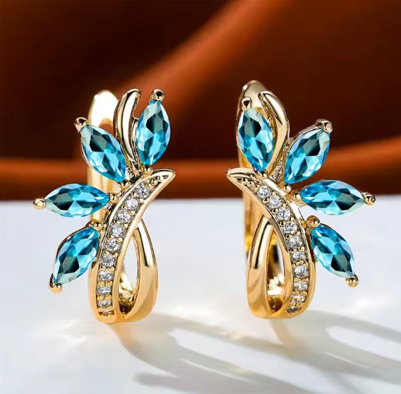 Sol® | Vintage Aqua Blue Leaf Flower Clip Earrings