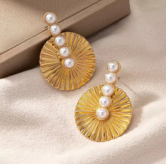 Marin® | Classic Exquisite Pearl Stud Earrings