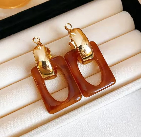 Fiona® | Classic Brown Rectangle Resin Elegant Earrings