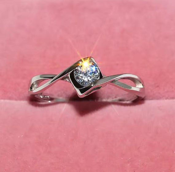 Aracelis® | Bright Zirconia Eternity Silver Ring