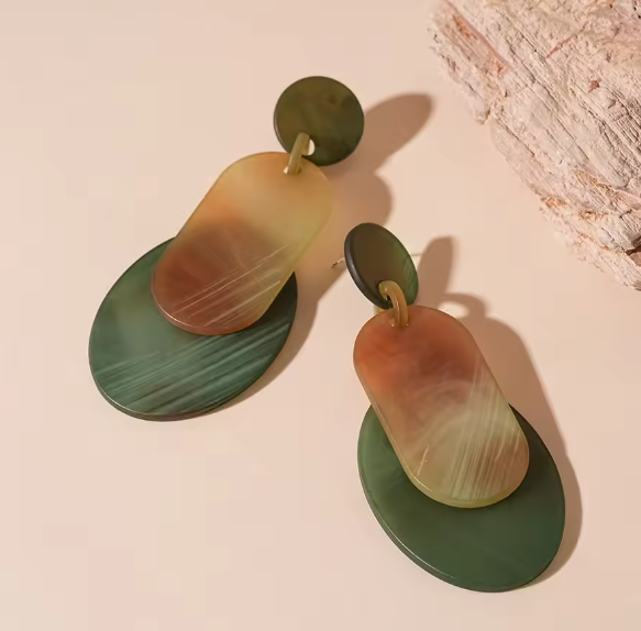 Rocío® | Retro Green Acrylic Dangle Earrings