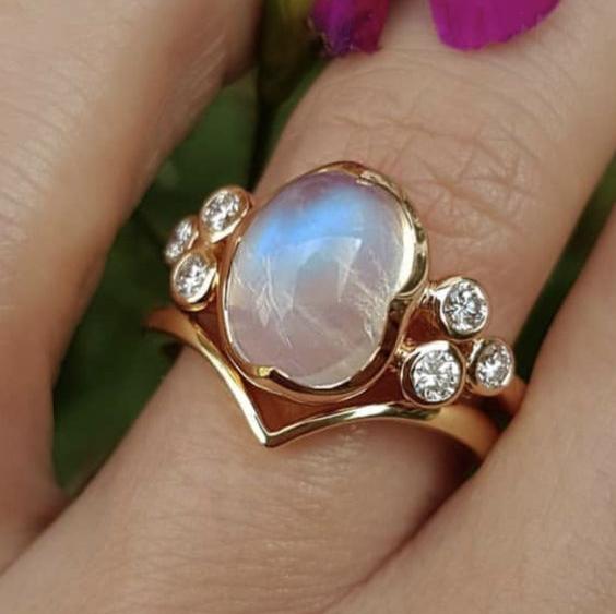Willow® | Vintage Moonstone Drop Ring