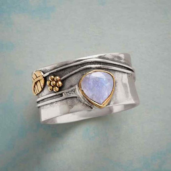 Zoe® | Vintage Moonstone Silver Gold Leaf Ring