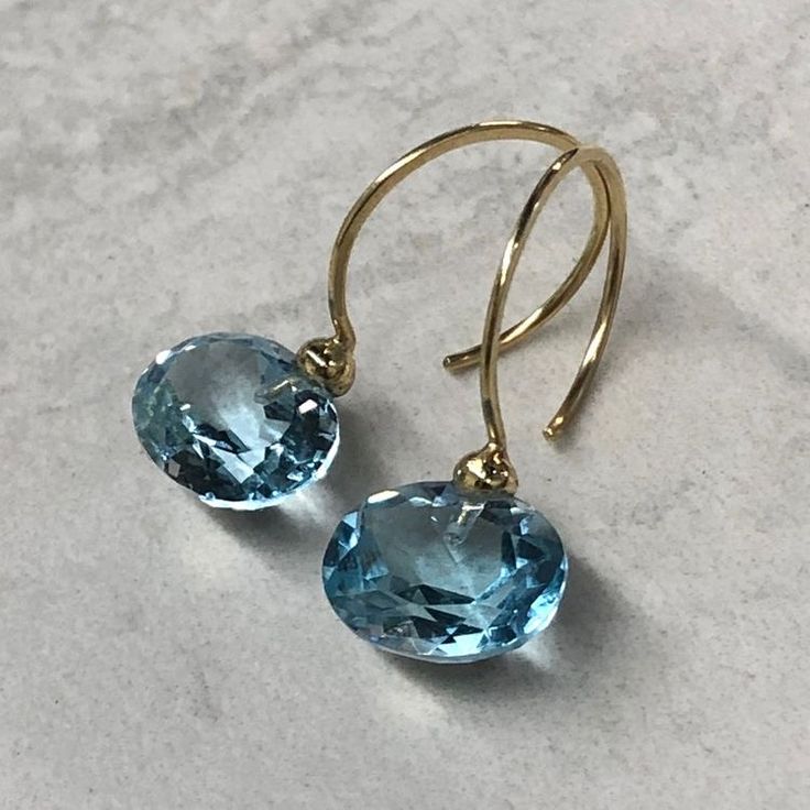 Rita® | Vintage Rounded Glass Blue Earrings