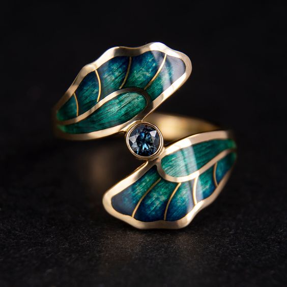 Simona® | Vintage Enamel Green & Blue Spiral Ring
