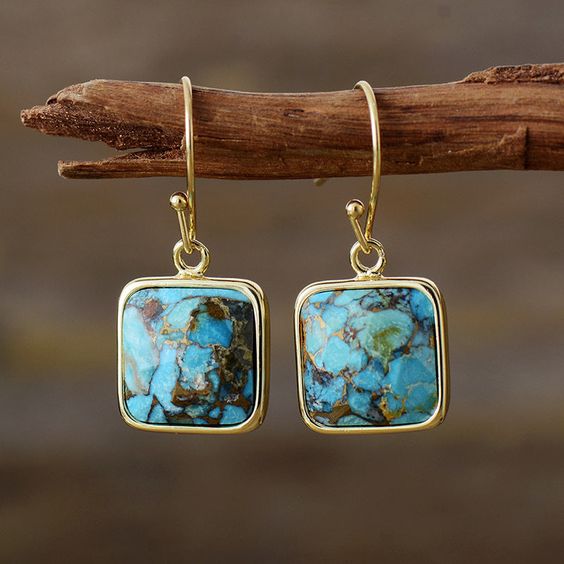 Angélica® | Vintage Cubic Blue Stone Earrings